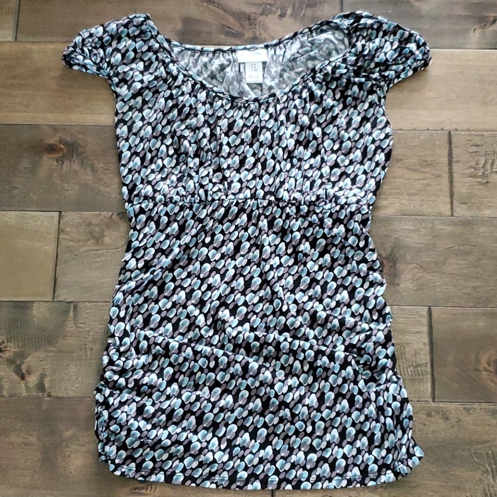 Cute maternity top